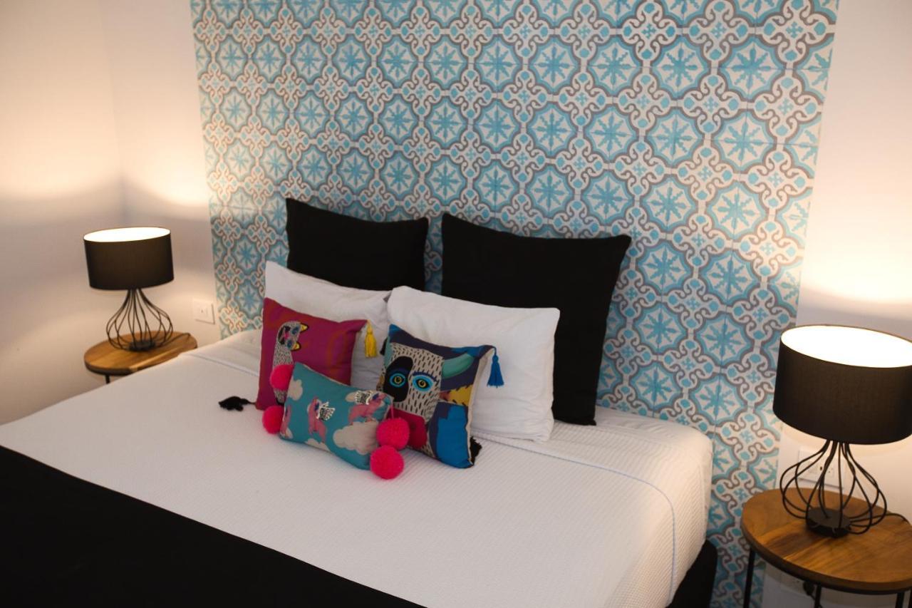 Hotel Casa Chukum Bacalar Exteriér fotografie A bed with cushions