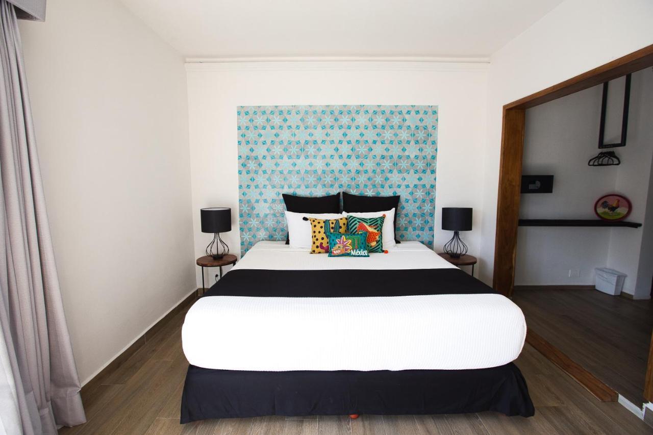 Hotel Casa Chukum Bacalar Exteriér fotografie A bedroom at the hotel