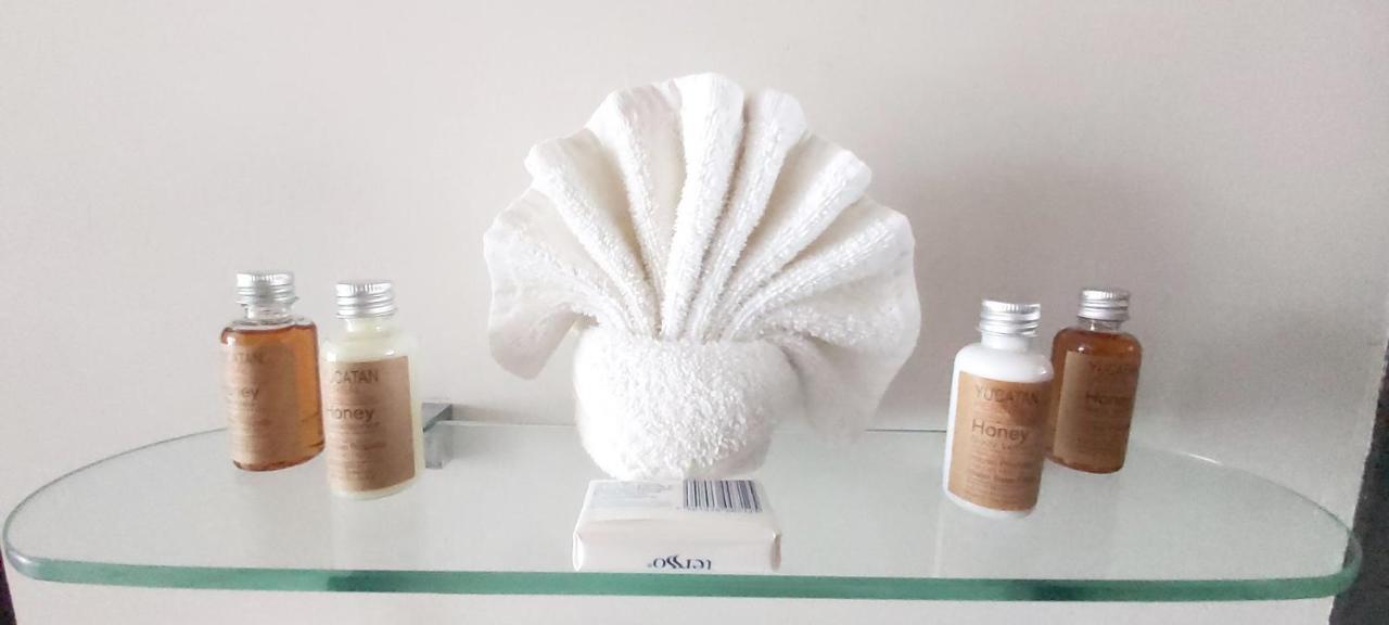 Hotel Casa Chukum Bacalar Exteriér fotografie A towel animal